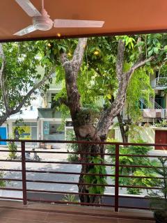 Island Getaway Villa - 5BR with Patio - 6