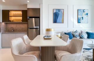 Elite LUX Holiday Homes - Beachfront 1BR Oasis Stunning Views By Elie Saab - 6