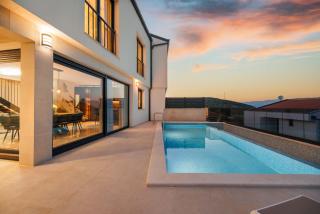 Villa SUNSET I with private pool and beautiful sea view - Vrbnik - 5