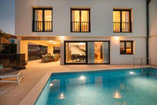 Villa SUNSET I with private pool and beautiful sea view - Vrbnik - 4
