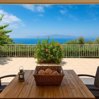 Aigli Fully Equipped Getaway - Seaview Lux Retreat - Kalamata - 0