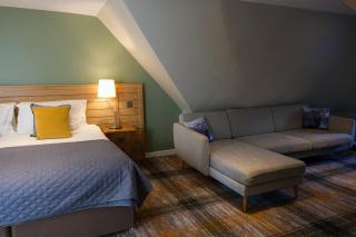 Glen Mhor Hotel at Uile-bheist 'Brewstillery' - 6