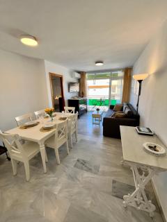 GATU Villa Sol, junto a la playa , piscina, 2 baños, aire cc, terraza, " Preferente mayores de 25 años y familias " - El Puerto de Santa María - 7