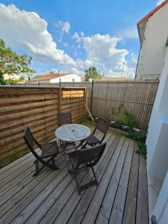 Le 6 - B Saint Xandre - Saint-Xandre - 4