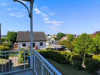 Schöne Aussicht/2 Raum Ferienwohnung mit Balkon "Freimuth" - 4