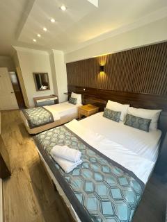 CLASS 17 PANSİYON - 9