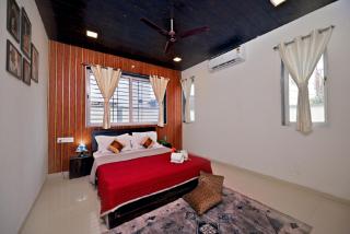 ll EMPYREAN STAY ll MYSTICAL STONE VILLA ll 4BHK ll AC ll PVT POOL ll FREE WIFI ll - Lonavla - 3