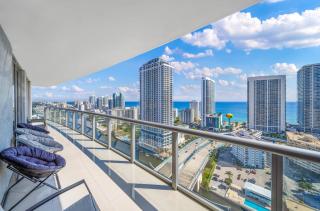 Resort-Style Living with Direct Ocean Views - 3BR Beauty - Hallandale Beach - 6
