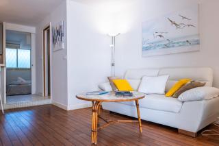 Garden-level apartment inside upscale district - Cannes - 5