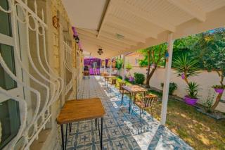 Mor Salkım Konağı - Alaçatı - 1