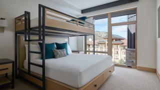 Contemporary 3 Bedroom Luxury Ski In, Ski Out Residence In Snowmass Base Village - 2