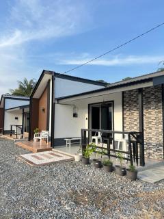 Amani village - Kangar - 5