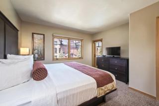 Grand Timber Lodge 2 Bedroom Ski In, Ski Out Condo - 6