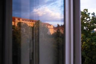 Sunny Room by the river in a Shared Apartment - Prag - 3