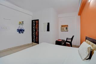 Hotel O Krishna Residency - Noida - 4