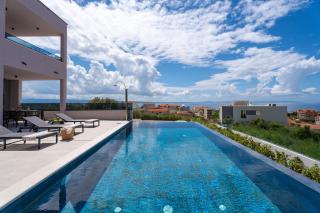 NEW! Villa Pavuza – Luxury 4-Bedroom Seaview Villa - Podstrana - 9