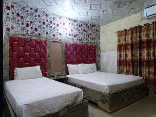 Red sky Family couple Guest House - Dargai - 4