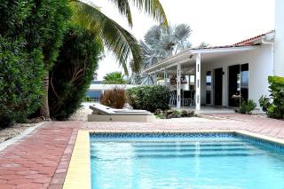 Curoyal - Willemstad - 0