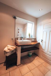 Belle Hues - Westerland - 3