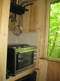 The Treehouse at Castle Cottage - Pulborough - 3