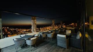 Tetra Tree Hotel 1 - 4