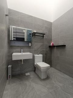 Joyful Villa Spacious 4BR 5BA Home Family Stay - Ipoh - 8