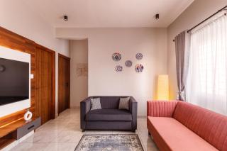 The Monarch Stay by Red OliveNr Manipal Hospital - Bangalore - 9