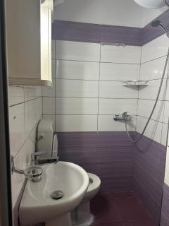 ALMER's central rooms 1th - Himare - 9