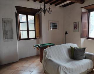 Traditional Tuscan Farmhouse Lucca District - sleeps 6 - Diecimo - 8