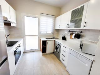 Large comfortable 2 bedroom apartment 200Mbps WiFi - Pafos - 3