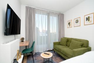 One Rosebank Luxe Studios - Johannesburg - 4