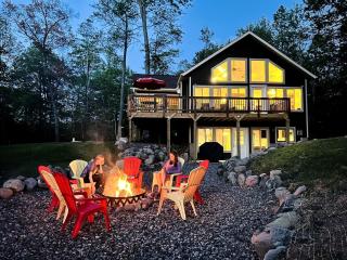 Group Lake Cabin with Ping Pong Table Loaded with Kayaks in Wisconsin - 0