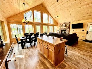 Group Lake Cabin with Ping Pong Table Loaded with Kayaks in Wisconsin - 3
