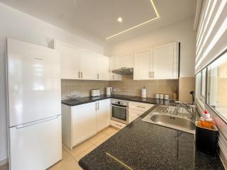 Townhouse in Gardens gated complex, 200Mbps WiFi - Pafos - 1