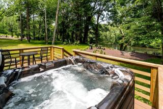 Riverfront Cabin with Hot Tub, Fire Pit, EV Charger and More for Your Shenandoah Getaway in Rileyville, VA - Rileyville - 9