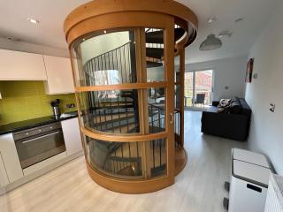 2-Bedroom Modern Home in Historic Lincoln - Lincoln - 4