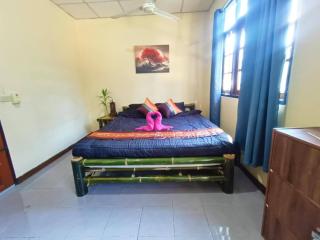 June Guest House 1 - Thongsala - 5