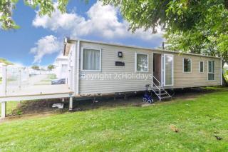 Lovely 8 Berth Caravan For Hire On Skipsea Sands Park In Yorkshire Ref 41197Wf - Barmston - 0