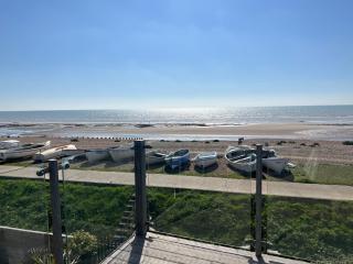Pass the Keys Beachfront Bliss at Laughing Water - Hastings - 9