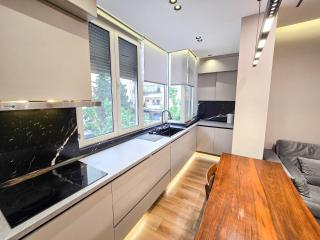Luxury 2 Bedroom Apartment - Tirana - 8