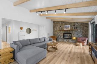 The Red House - Near Golf, Beaches & Communal Pool home - Groveland - 5