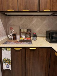 Stylish Apt 02 in Al Shuhada a Walk to Metro and Cafes - Riade - 3