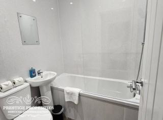 16 Newcastle street by Prestige Properties Serviced Accommodation - Barrow in Furness - 2