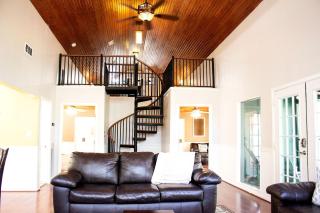 Group Cabin with Kayaks and Foosball Table in La Grange, Texas - Winchester - 0