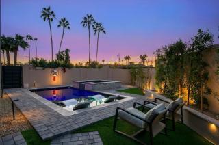 Old Town Modern by HOZHO - Scottsdale - 9