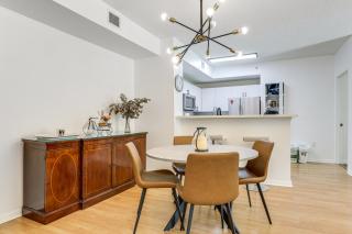 Walk to CityPlace and Clematis Street Condo with Pool - West Palm Beach - 4