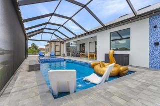 Fun And Adventurous Waterfront Retreat - Seven Island Retreat - Roelens Vacations - Cape Coral - 5