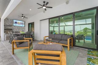 Fun And Adventurous Waterfront Retreat - Seven Island Retreat - Roelens Vacations - Cape Coral - 2
