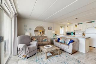 Coral Beauty - Ocean City - 1