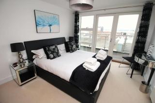 Horizon - Spacious Balcony with Poole Town Views - Poole - 7